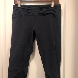 Pleated Lululemon Cropped Leggings